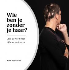 Bekijk deze Boekenkaft van boek Wie ben je zonder je haar? van Astrid Honcoop